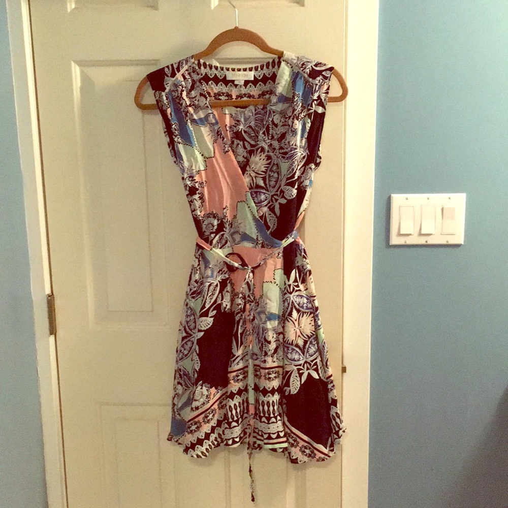 Yumi Kim size XS Paisley Navy Blue & Pink Dress